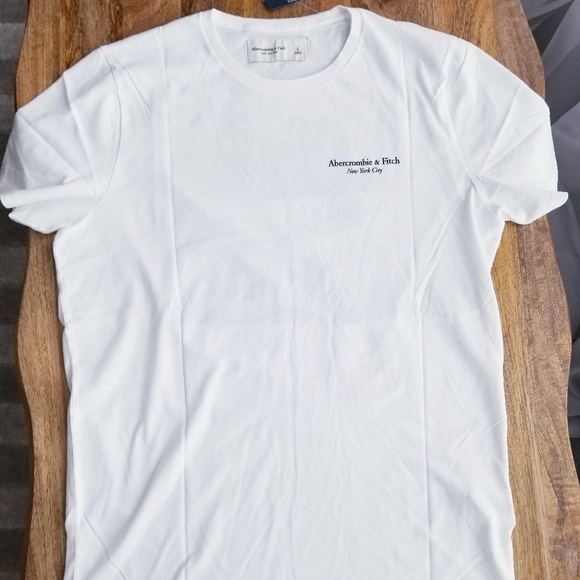 TSHIRT - Picture 2 of 3